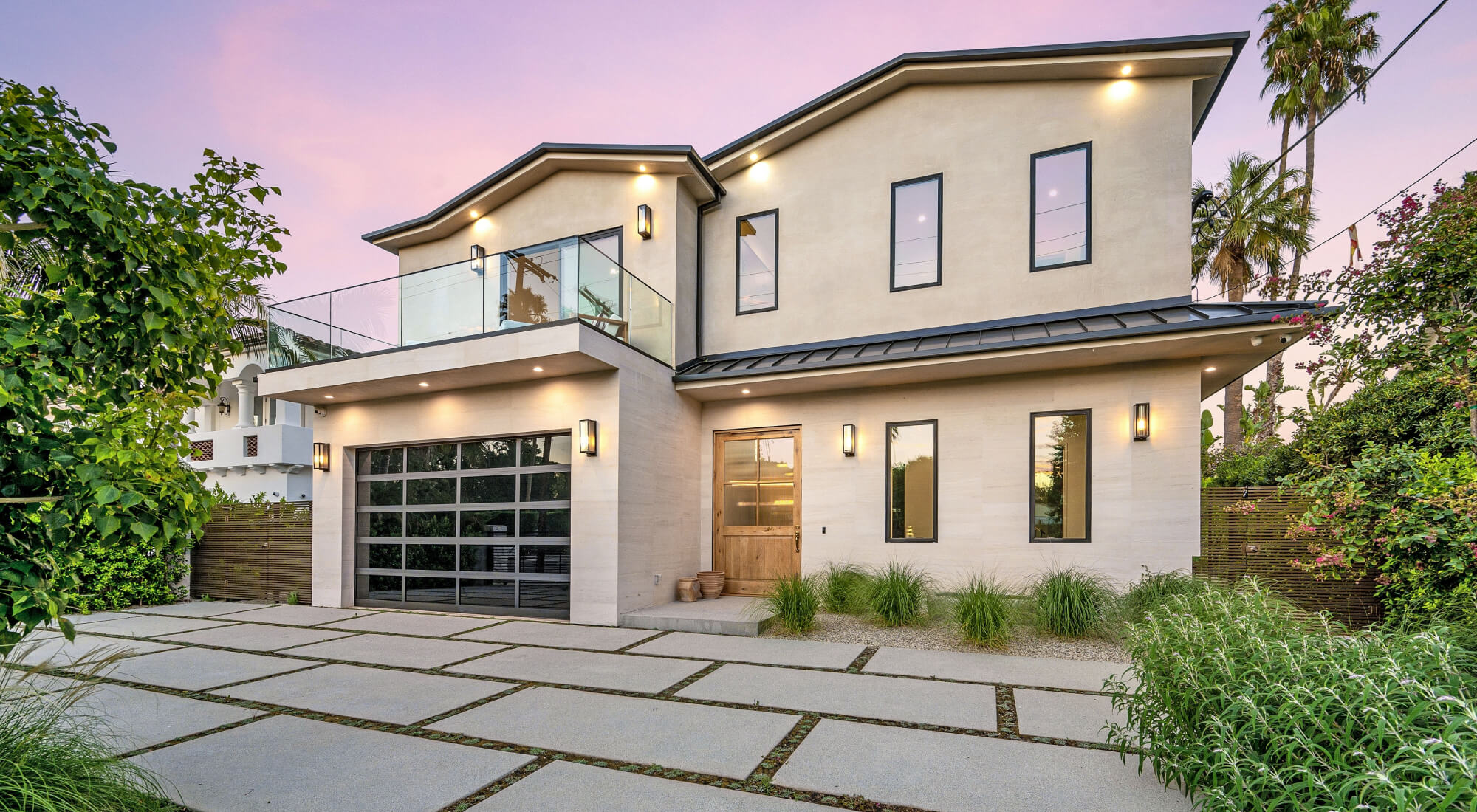 Mortgage & Reverse Mortgage Options Across So...